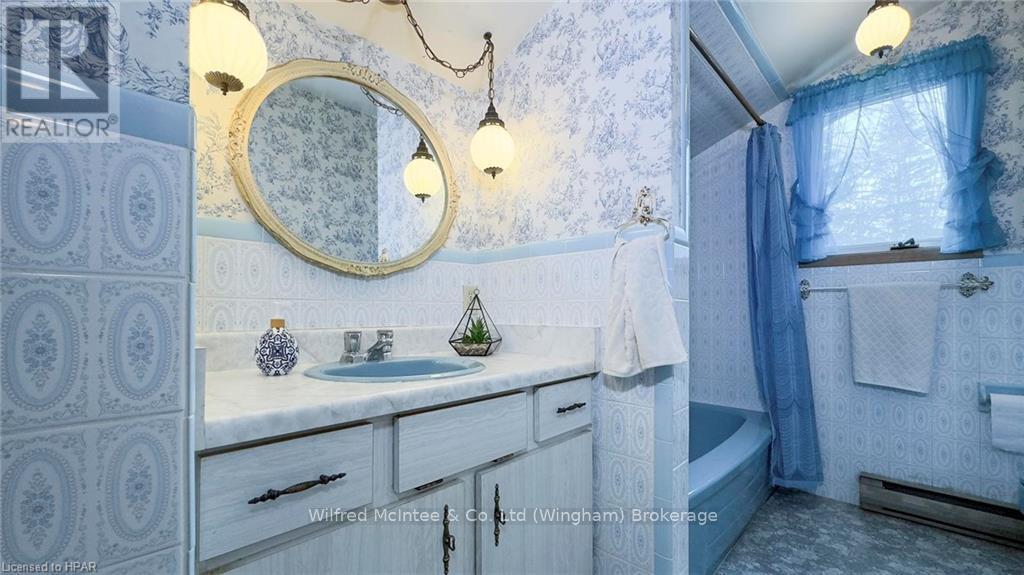 38113 Belgrave Road, Ashfield-Colborne-Wawanosh, Ontario  N0G 1E0 - Photo 35 - X11823111