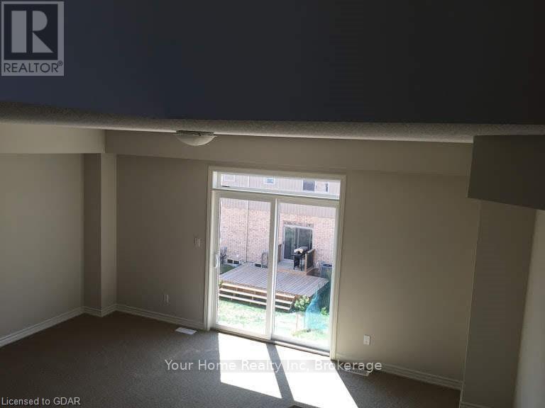 125 Law Drive, Guelph, Ontario  N1E 0H5 - Photo 4 - X11860541