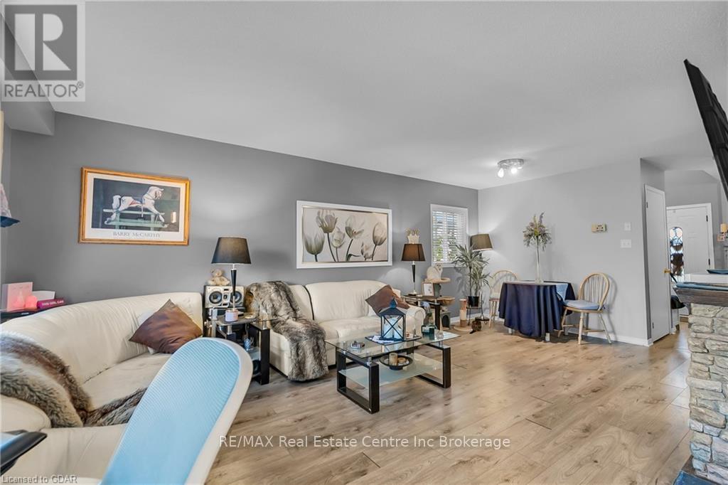 84 Wilton Road, Guelph, Ontario  N1E 7L7 - Photo 9 - X11879761