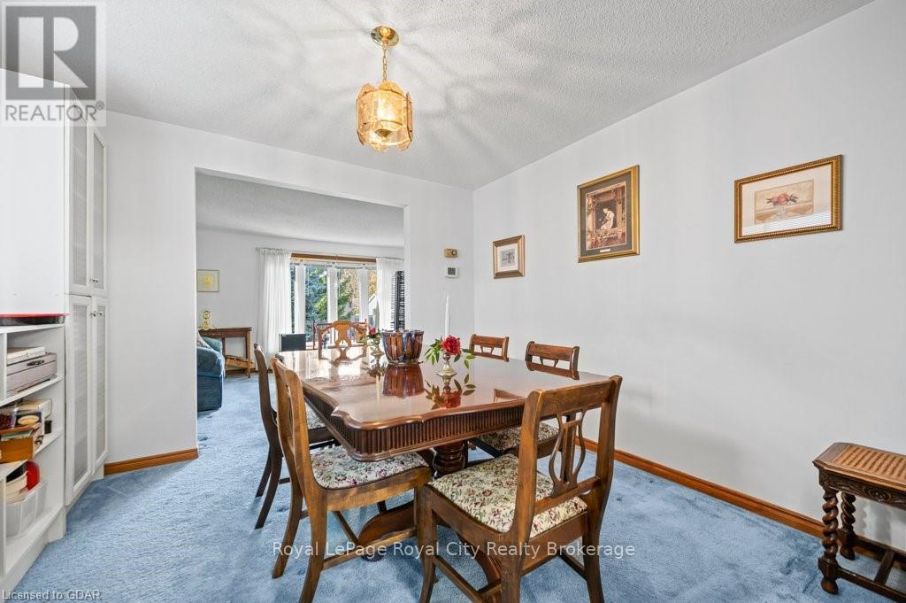 6 Hollyberry PlaceGuelph (Parkwood Gardens), Ontario  N1K 1P2 - Photo 11 - X11879857