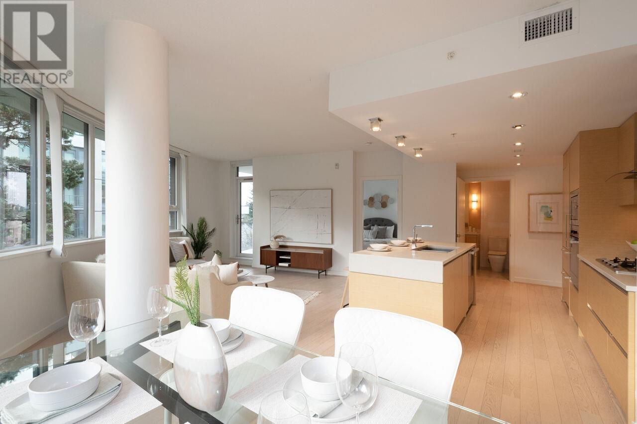 Listing Picture 16 of 40 : 212 505 W 30TH AVENUE, Vancouver / 溫哥華 - 魯藝地產 Yvonne Lu Group - MLS Medallion Club Member