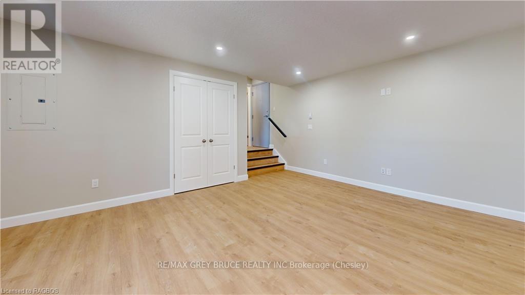 3 - 44 1st Avenue S, Arran-Elderslie, Ontario  N0G 1L0 - Photo 3 - X11822778