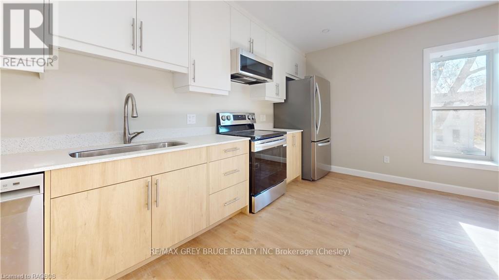 4 - 44 1st Avenue S, Arran-Elderslie, Ontario  N0G 1L0 - Photo 2 - X11822782