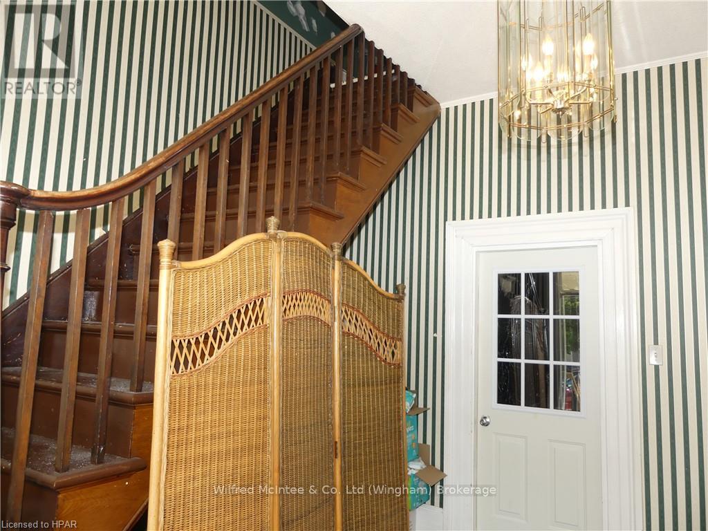 9 Rattenbury Street, Central Huron, Ontario  N0M 1L0 - Photo 10 - X11823024