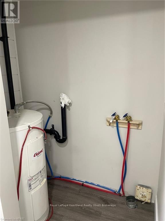 16 Bloomsbury Drive, Ashfield-Colborne-Wawanosh, Ontario  N7A 3Y3 - Photo 12 - X11823034