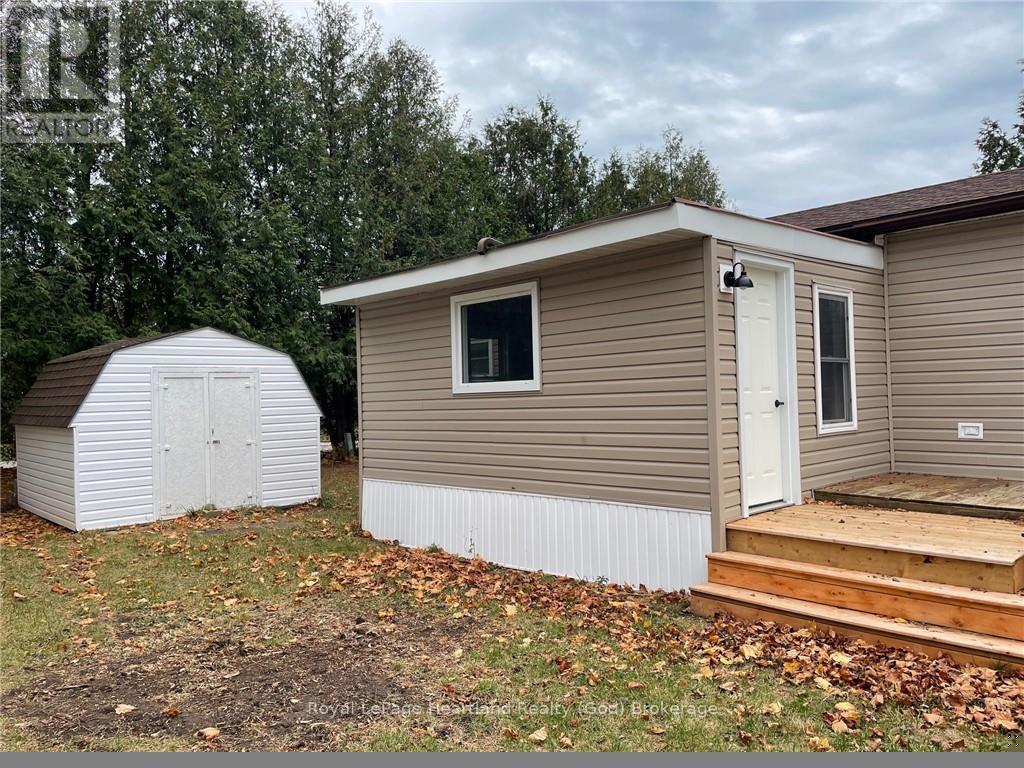 16 Bloomsbury Drive, Ashfield-Colborne-Wawanosh, Ontario  N7A 3Y3 - Photo 14 - X11823034