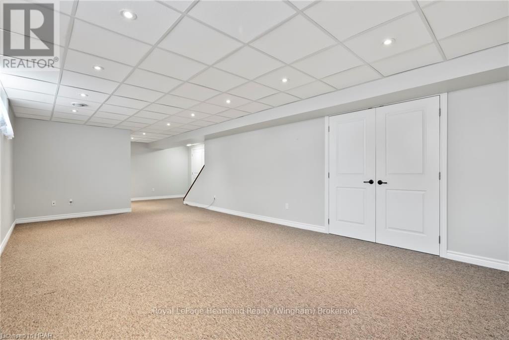 39 Minto Street S, Minto, Ontario  N0G 1M0 - Photo 24 - X11823070