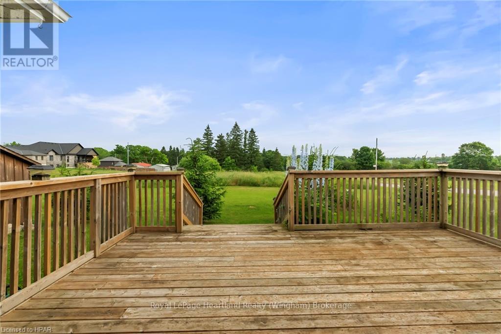 39 Minto Street S, Minto, Ontario  N0G 1M0 - Photo 32 - X11823070