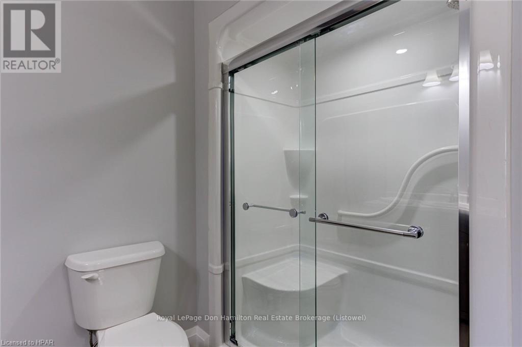 274 Queen Street S, North Perth, Ontario  N0G 1B0 - Photo 20 - X11823092