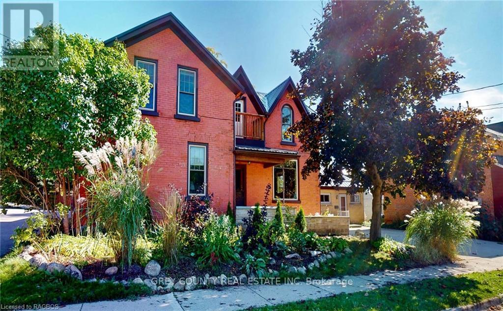 29 Main Street E, Grey Highlands, Ontario  N0C 1H0 - Photo 1 - X11870454