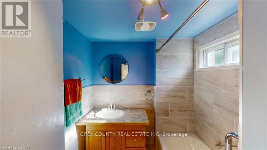 29 Main Street E, Grey Highlands, Ontario  N0C 1H0 - Photo 22 - X11870454