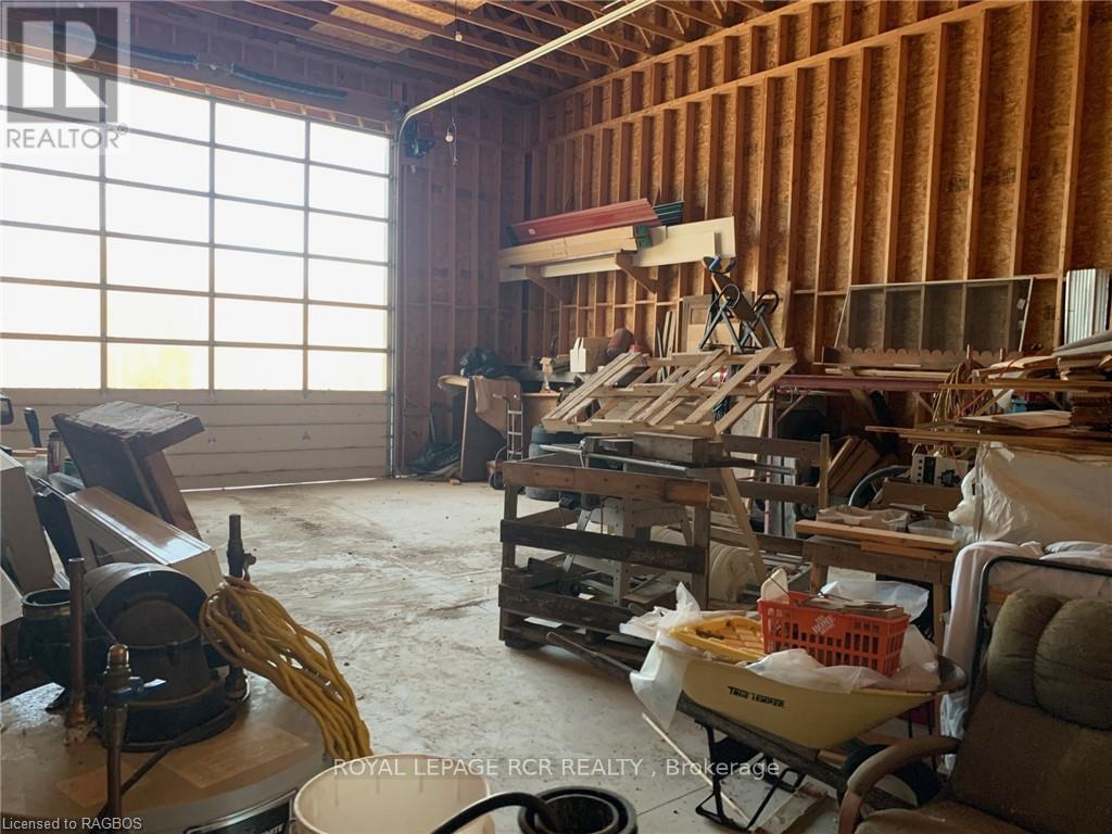 13-17 Zorra Drive, Northern Bruce Peninsula, Ontario  N0H 2R0 - Photo 11 - X11879911