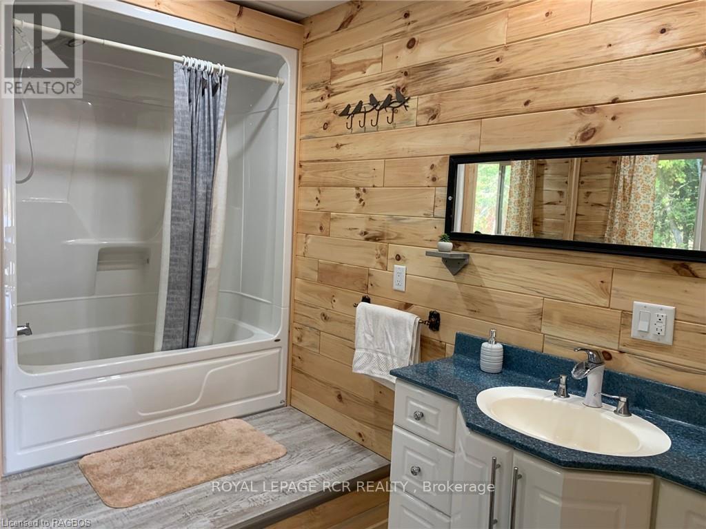 13-17 Zorra Drive, Northern Bruce Peninsula, Ontario  N0H 2R0 - Photo 35 - X11879911