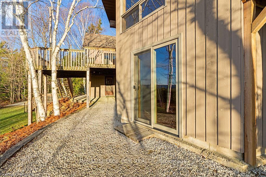 92 Moore St, Northern Bruce Peninsula, Ontario  N0H 1W0 - Photo 30 - X11879942