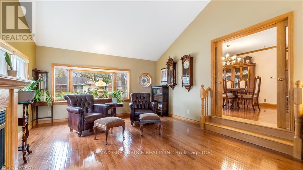 490 7th Street W, Owen Sound, Ontario  N4K 3L6 - Photo 9 - X11879964