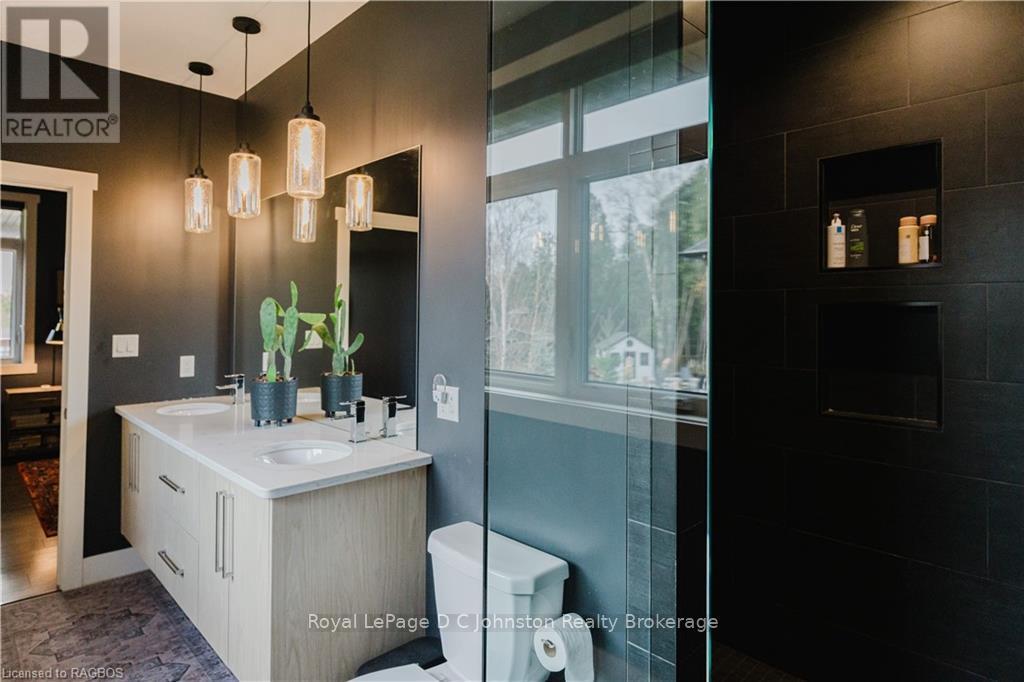 136 Trillium Drive Drive, Saugeen Shores, Ontario  N0H 2C2 - Photo 28 - X11880044