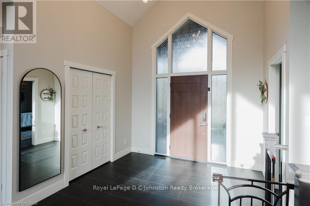 136 Trillium Drive Drive, Saugeen Shores, Ontario  N0H 2C2 - Photo 8 - X11880044