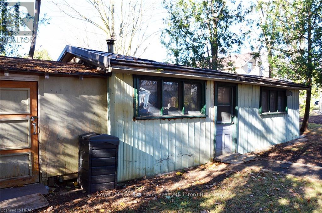 122 Mary Street, Central Huron, Ontario  N0M 1L0 - Photo 18 - X11880291