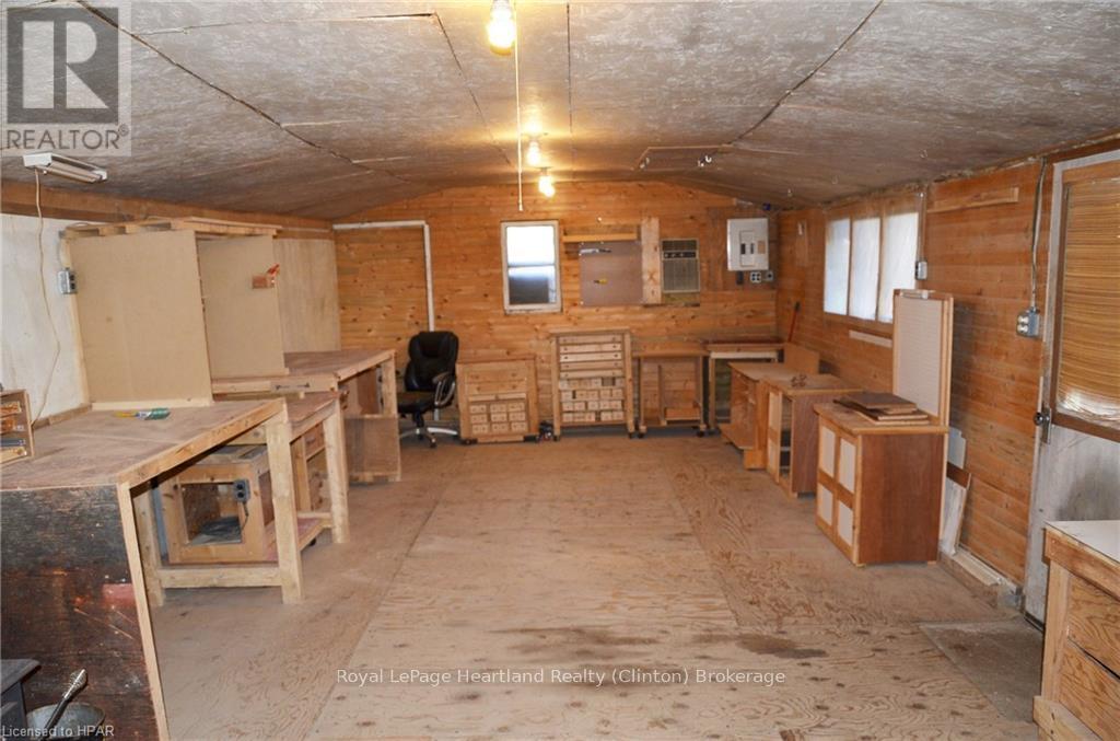 122 Mary Street, Central Huron, Ontario  N0M 1L0 - Photo 25 - X11880291