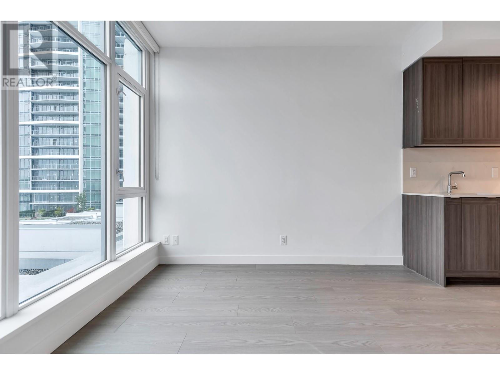 Listing Picture 23 of 30 : 509 2351 BETA AVENUE, Burnaby / 本拿比 - 魯藝地產 Yvonne Lu Group - MLS Medallion Club Member