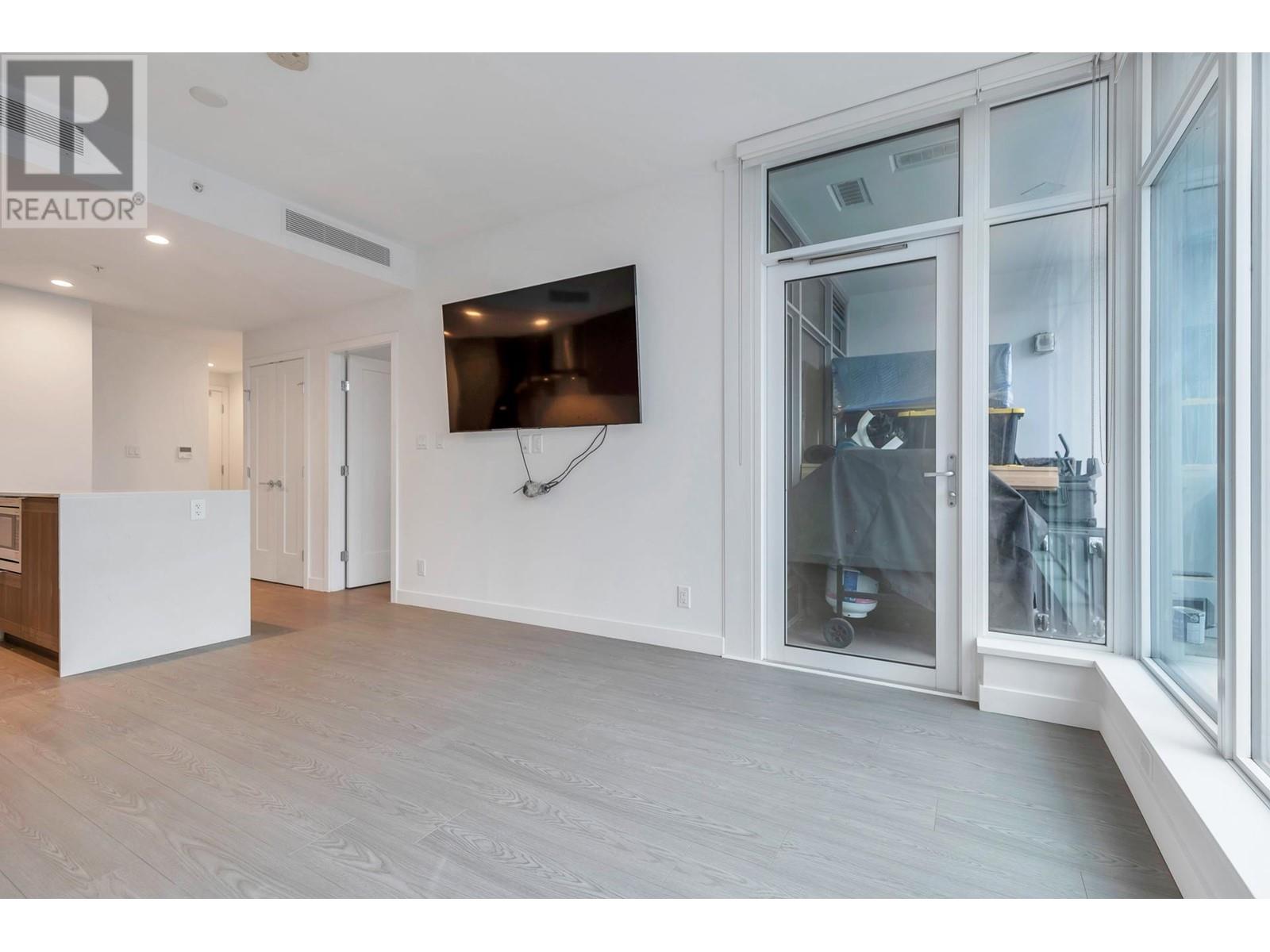 Listing Picture 21 of 30 : 509 2351 BETA AVENUE, Burnaby / 本拿比 - 魯藝地產 Yvonne Lu Group - MLS Medallion Club Member