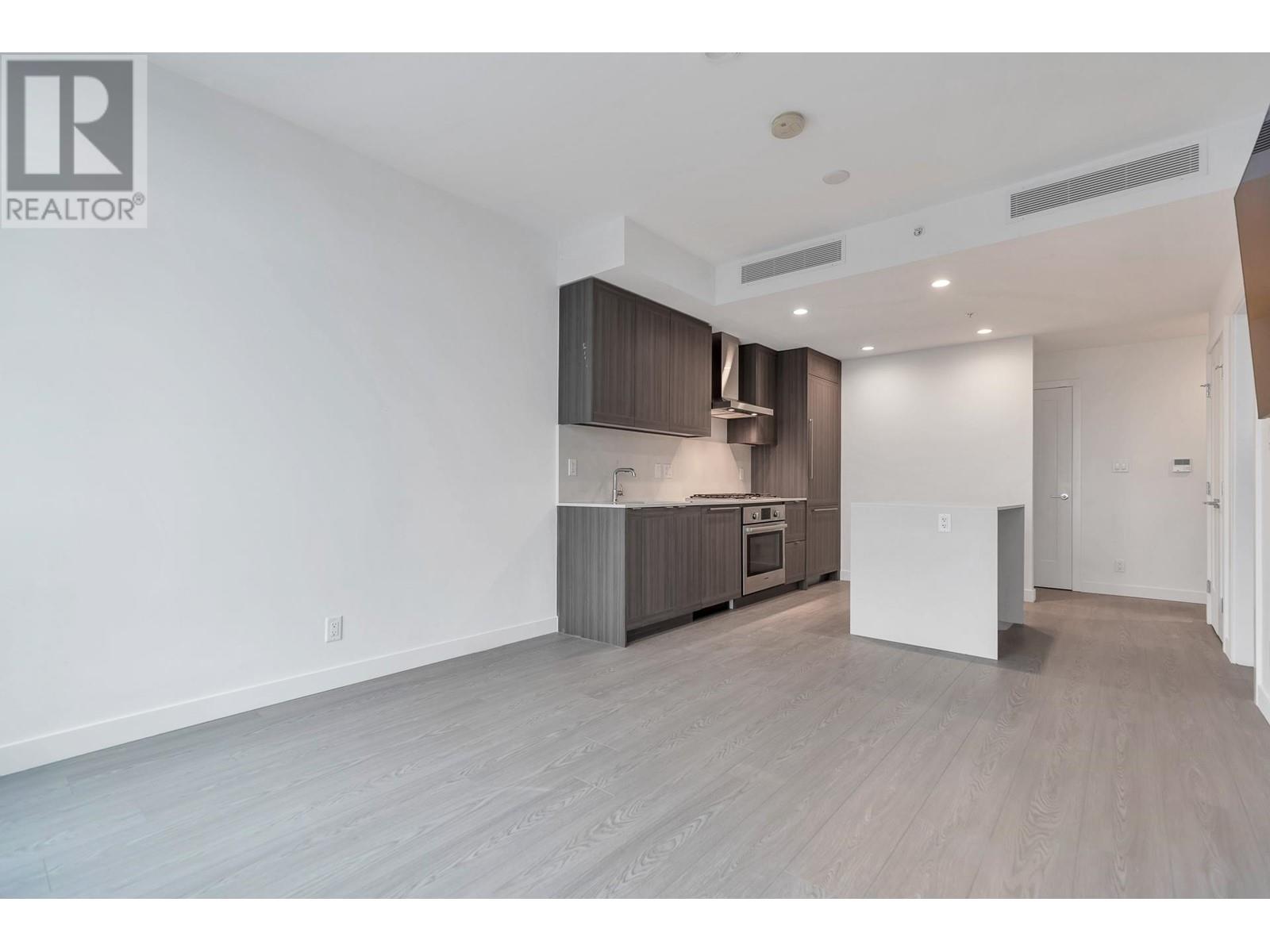 Listing Picture 22 of 30 : 509 2351 BETA AVENUE, Burnaby / 本拿比 - 魯藝地產 Yvonne Lu Group - MLS Medallion Club Member