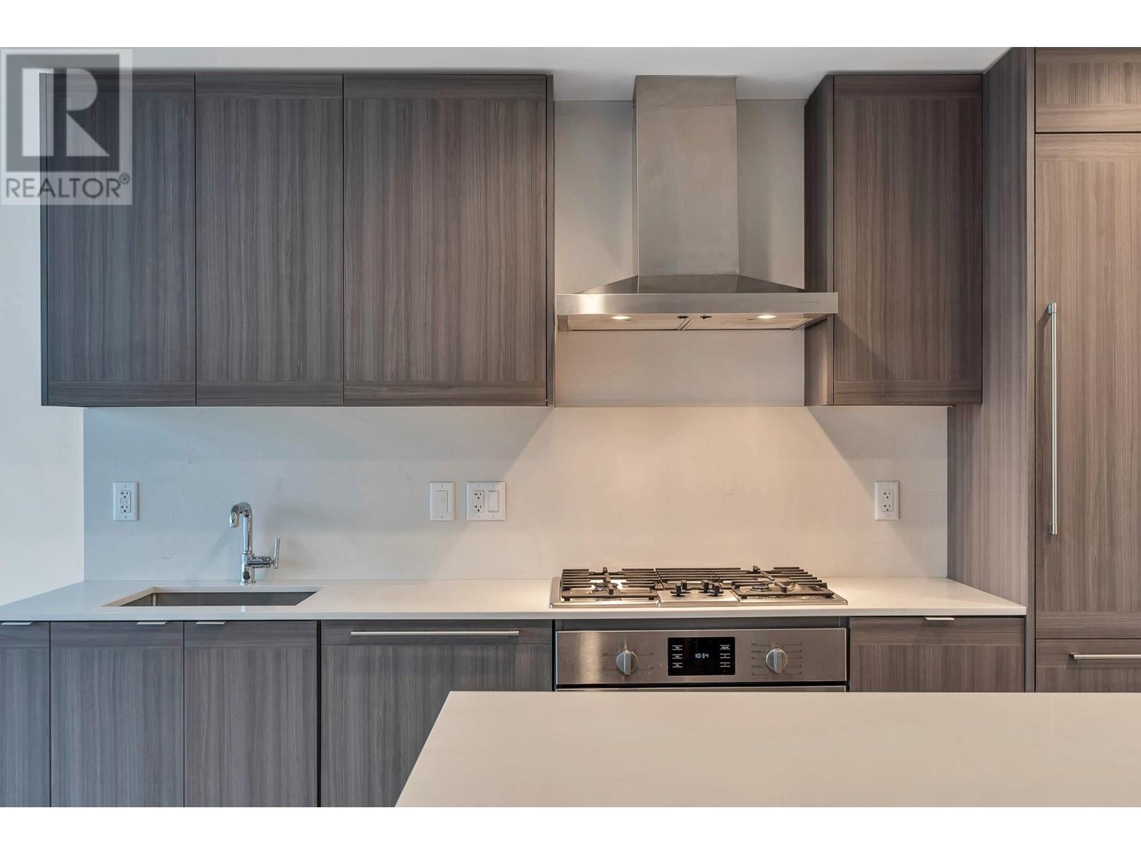 Listing Picture 14 of 30 : 509 2351 BETA AVENUE, Burnaby / 本拿比 - 魯藝地產 Yvonne Lu Group - MLS Medallion Club Member