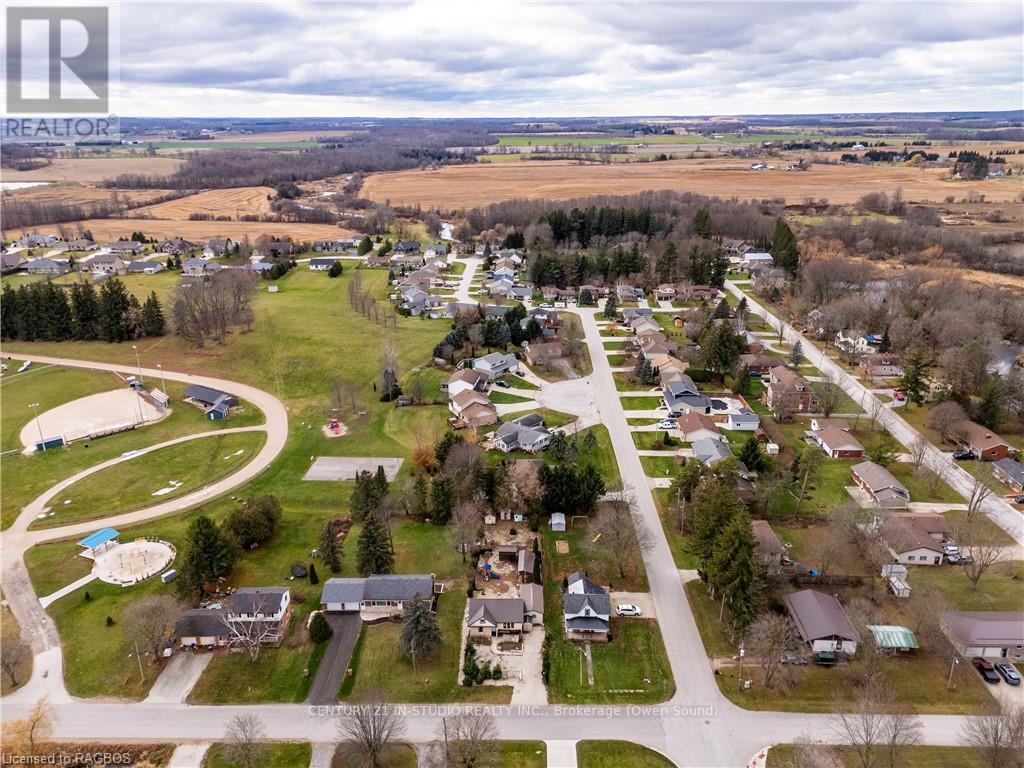 72 Hamilton Street, Arran-Elderslie, Ontario  N0H 2N0 - Photo 6 - X11822986