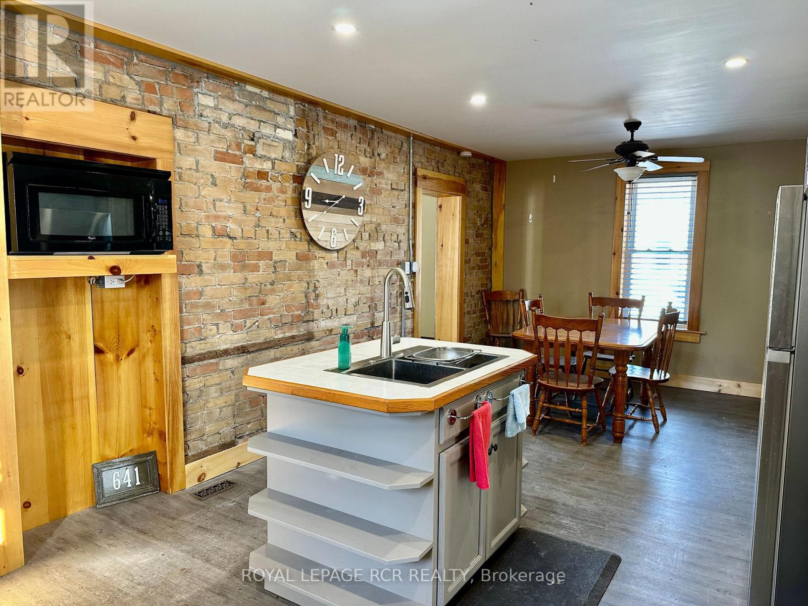 641 10th Avenue, Hanover, Ontario  N4N 2P6 - Photo 11 - X11823001