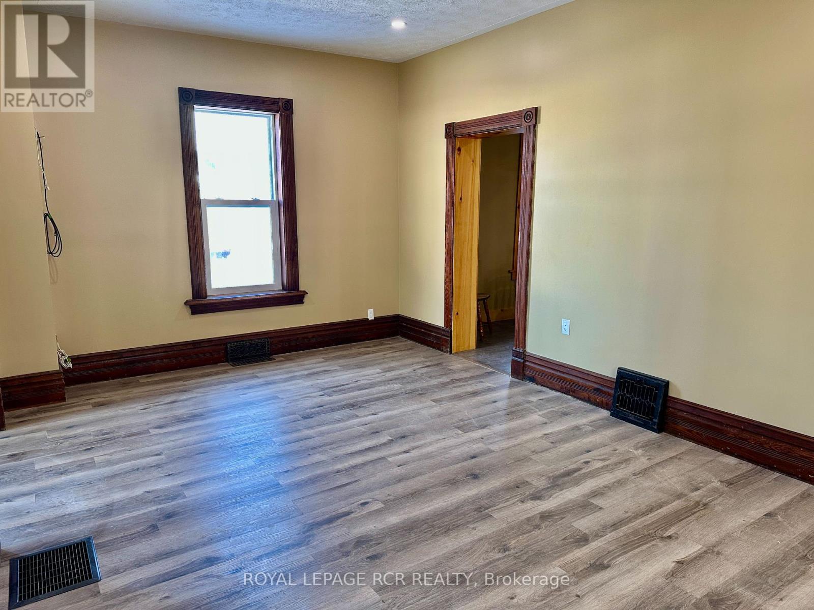 641 10th Avenue, Hanover, Ontario  N4N 2P6 - Photo 21 - X11823001