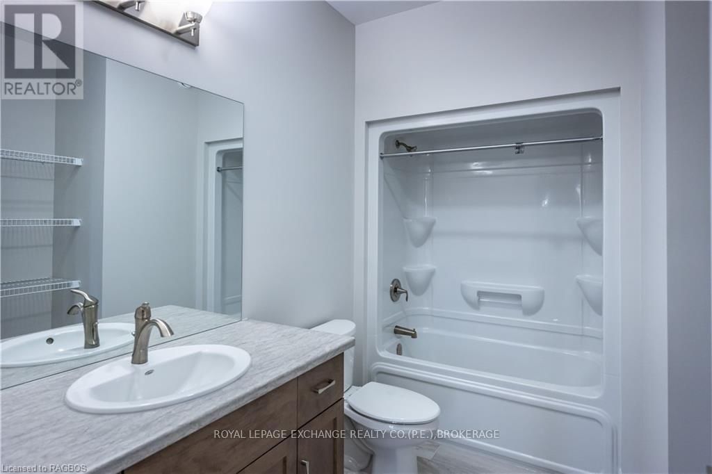 376 Hawthorne Street, Saugeen Shores, Ontario  N0H 2C3 - Photo 17 - X11823119