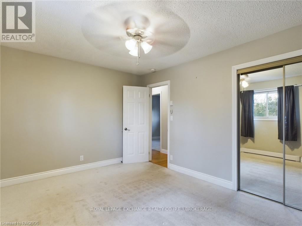 198 Miramichi Bay Road, Saugeen Shores, Ontario  N0H 2C6 - Photo 12 - X11823134