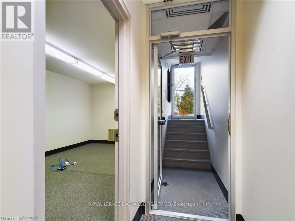 797 Queen Street, Kincardine, Ontario  N2Z 2Y2 - Photo 15 - X11887325