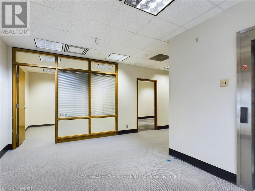 797 Queen Street, Kincardine, Ontario  N2Z 2Y2 - Photo 7 - X11887325