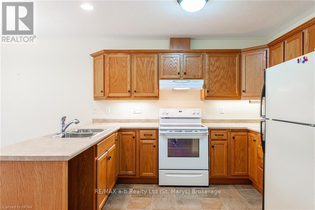 7 - 20 Huron Street N, St. Marys, Ontario  N4X 1C5 - Photo 11 - X11887331