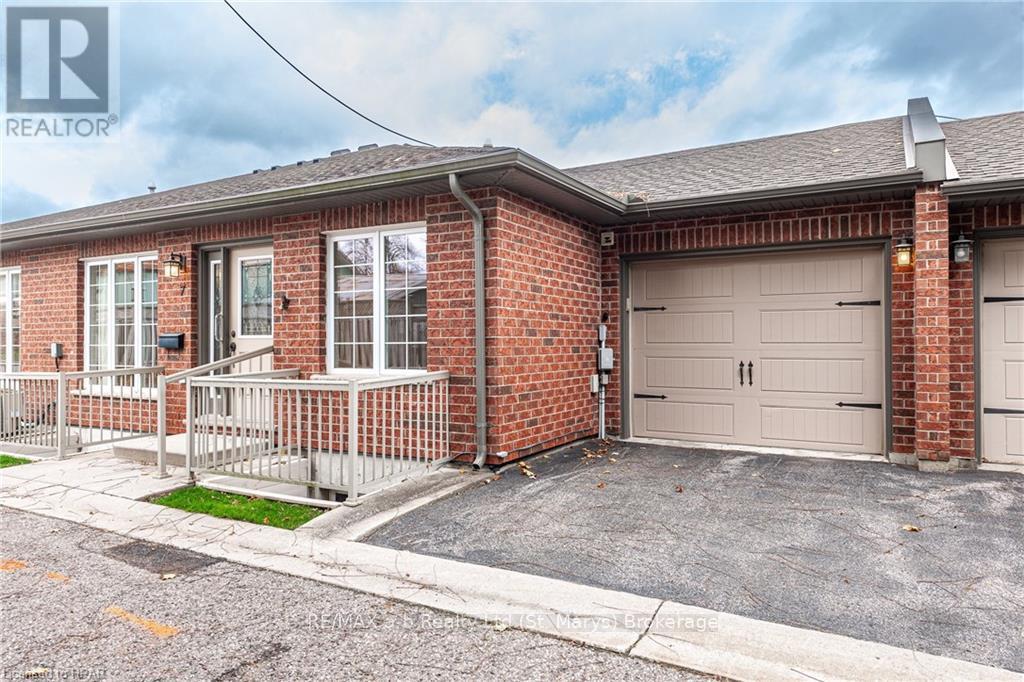 7 - 20 Huron Street N, St. Marys, Ontario  N4X 1C5 - Photo 2 - X11887331