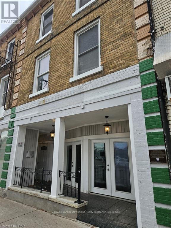 441 Main Street, South Huron, Ontario  N0M 1S0 - Photo 3 - X11887332