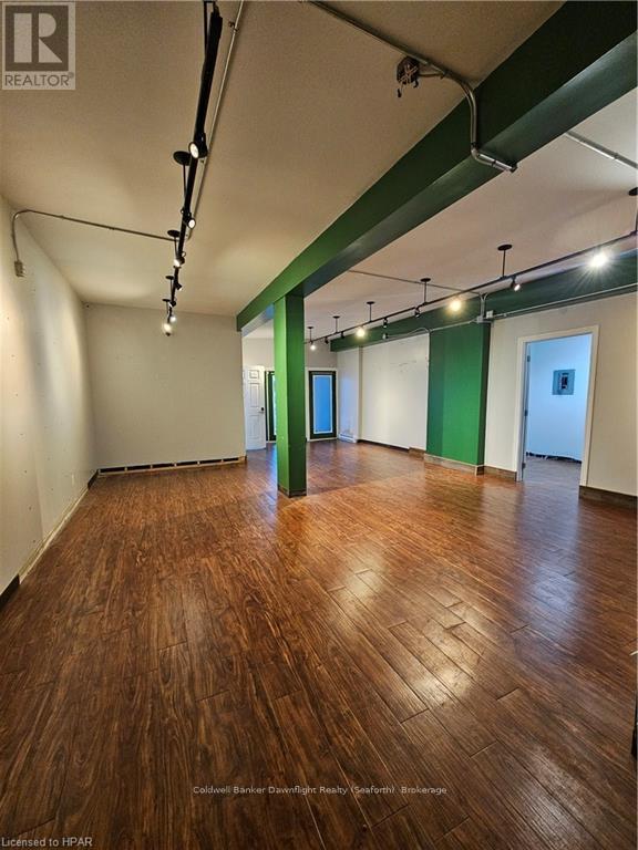 441 Main Street, South Huron, Ontario  N0M 1S0 - Photo 5 - X11887332