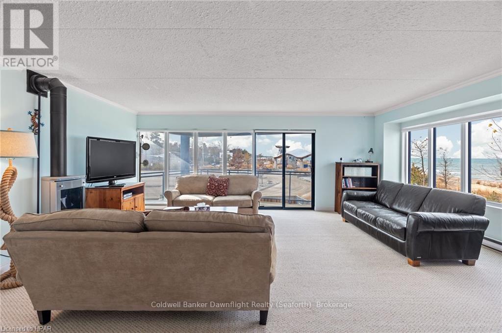 202 - 9 Pine Street, Lambton Shores, Ontario  N0M 1T0 - Photo 11 - X11887334