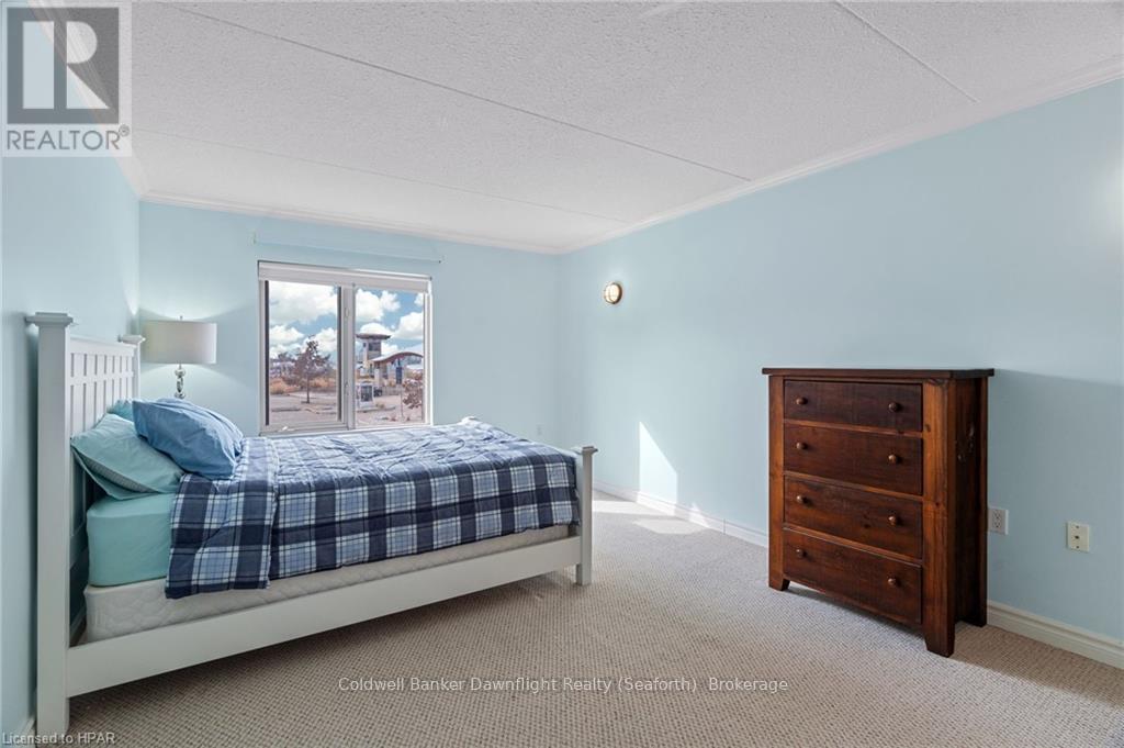 202 - 9 Pine Street, Lambton Shores, Ontario  N0M 1T0 - Photo 27 - X11887334