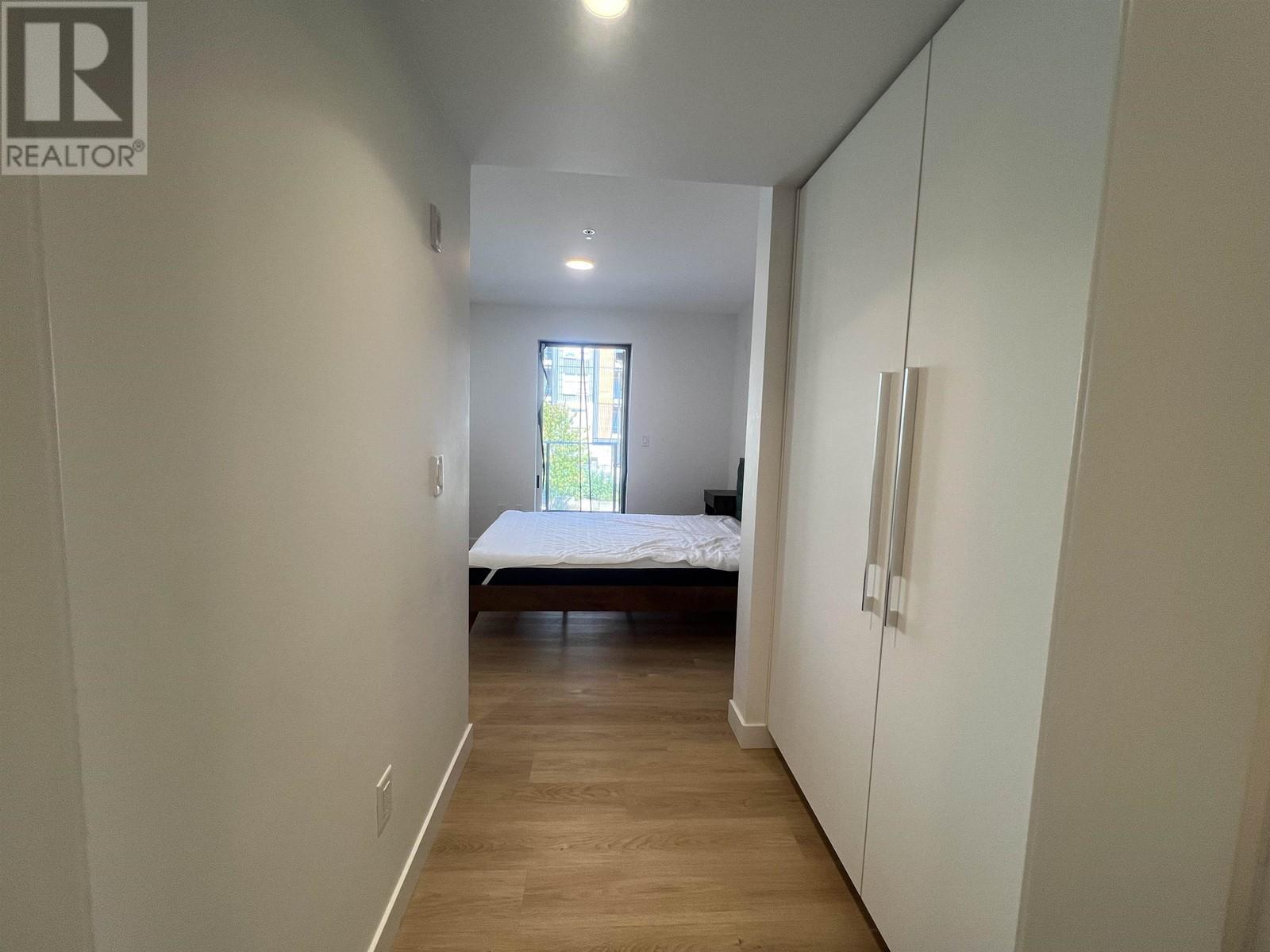 Listing Picture 24 of 26 : 318 9888 UNIVERSITY CRESCENT, Burnaby / 本拿比 - 魯藝地產 Yvonne Lu Group - MLS Medallion Club Member