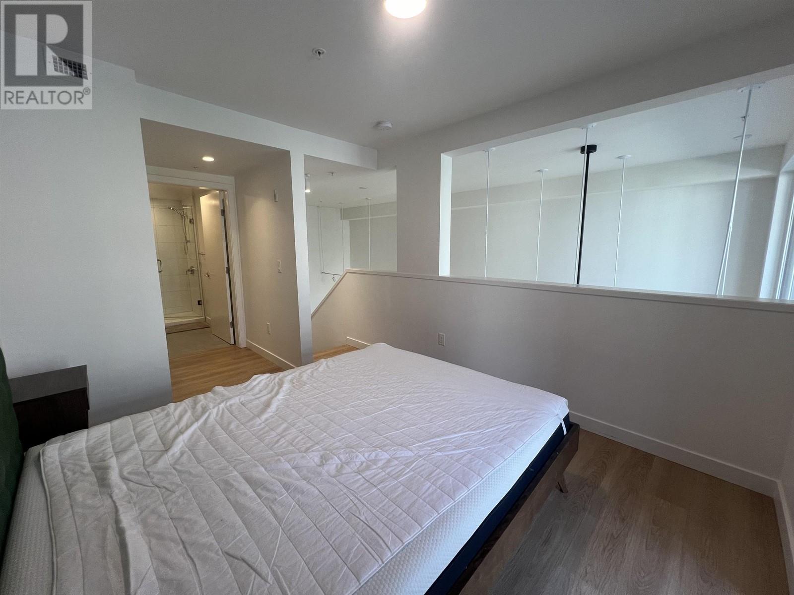 Listing Picture 12 of 26 : 318 9888 UNIVERSITY CRESCENT, Burnaby / 本拿比 - 魯藝地產 Yvonne Lu Group - MLS Medallion Club Member