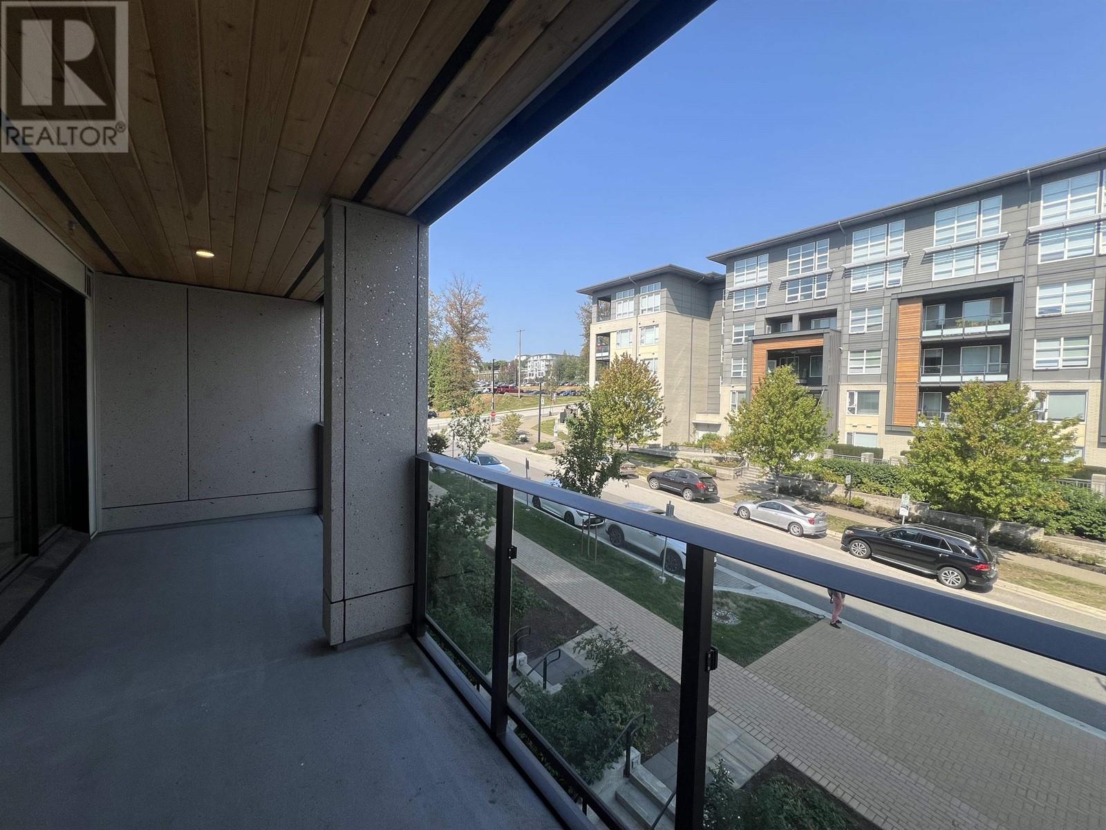 Listing Picture 20 of 26 : 318 9888 UNIVERSITY CRESCENT, Burnaby / 本拿比 - 魯藝地產 Yvonne Lu Group - MLS Medallion Club Member