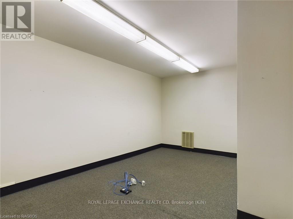 797 Queen Street, Kincardine, Ontario  N2Z 2Y2 - Photo 16 - X11887325