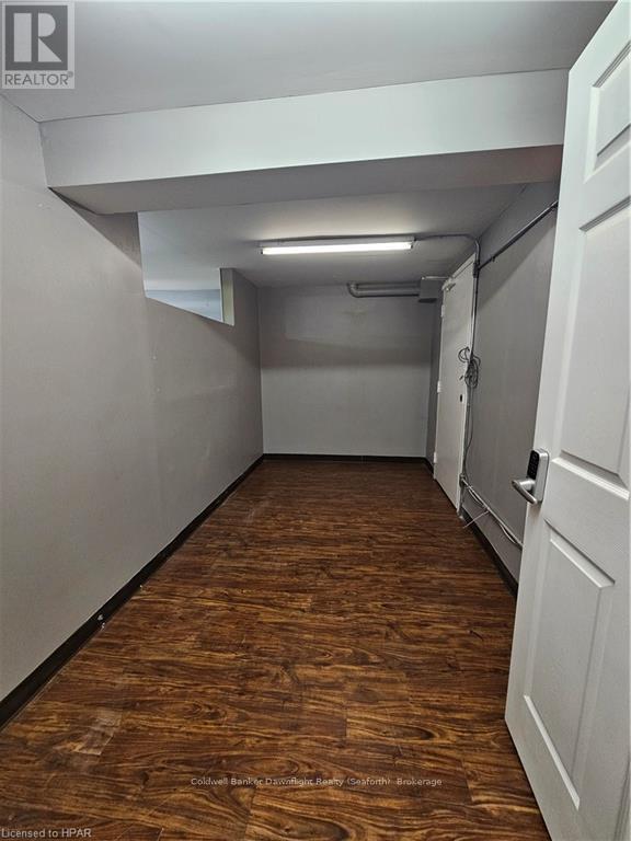 441 Main Street, South Huron, Ontario  N0M 1S0 - Photo 16 - X11887332