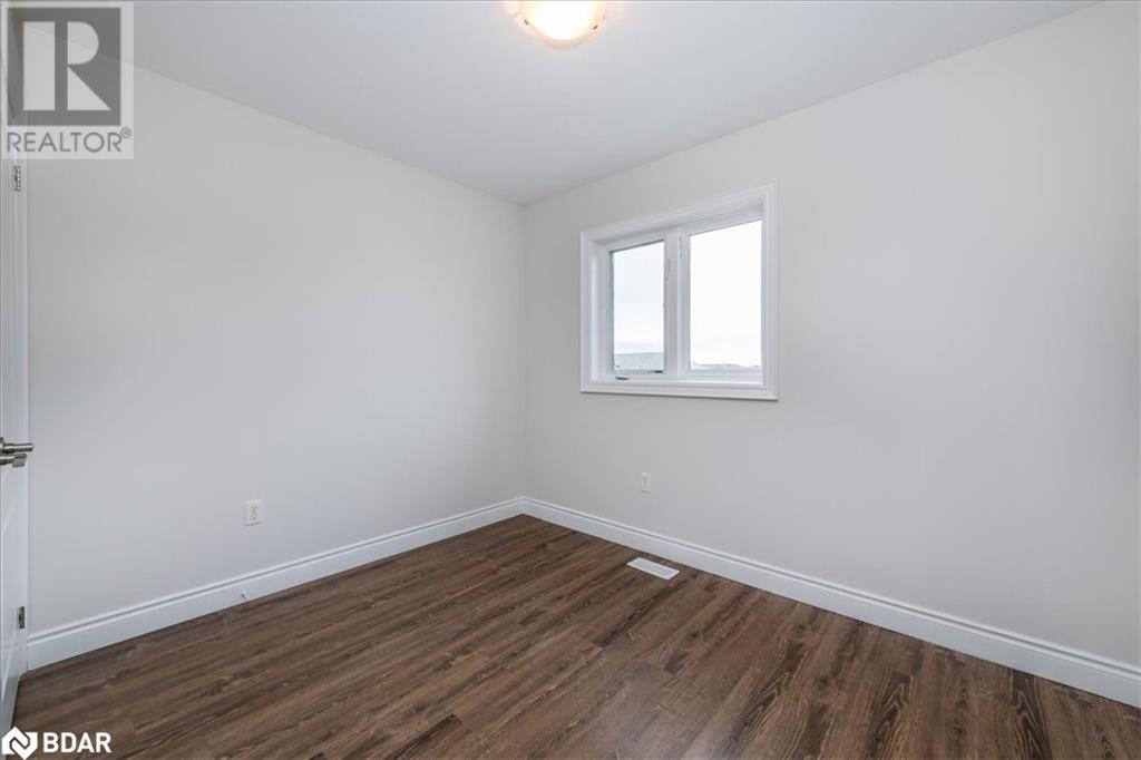 35 Madelaine Drive Unit# 4, Barrie, Ontario  L9J 0G8 - Photo 13 - 40684348