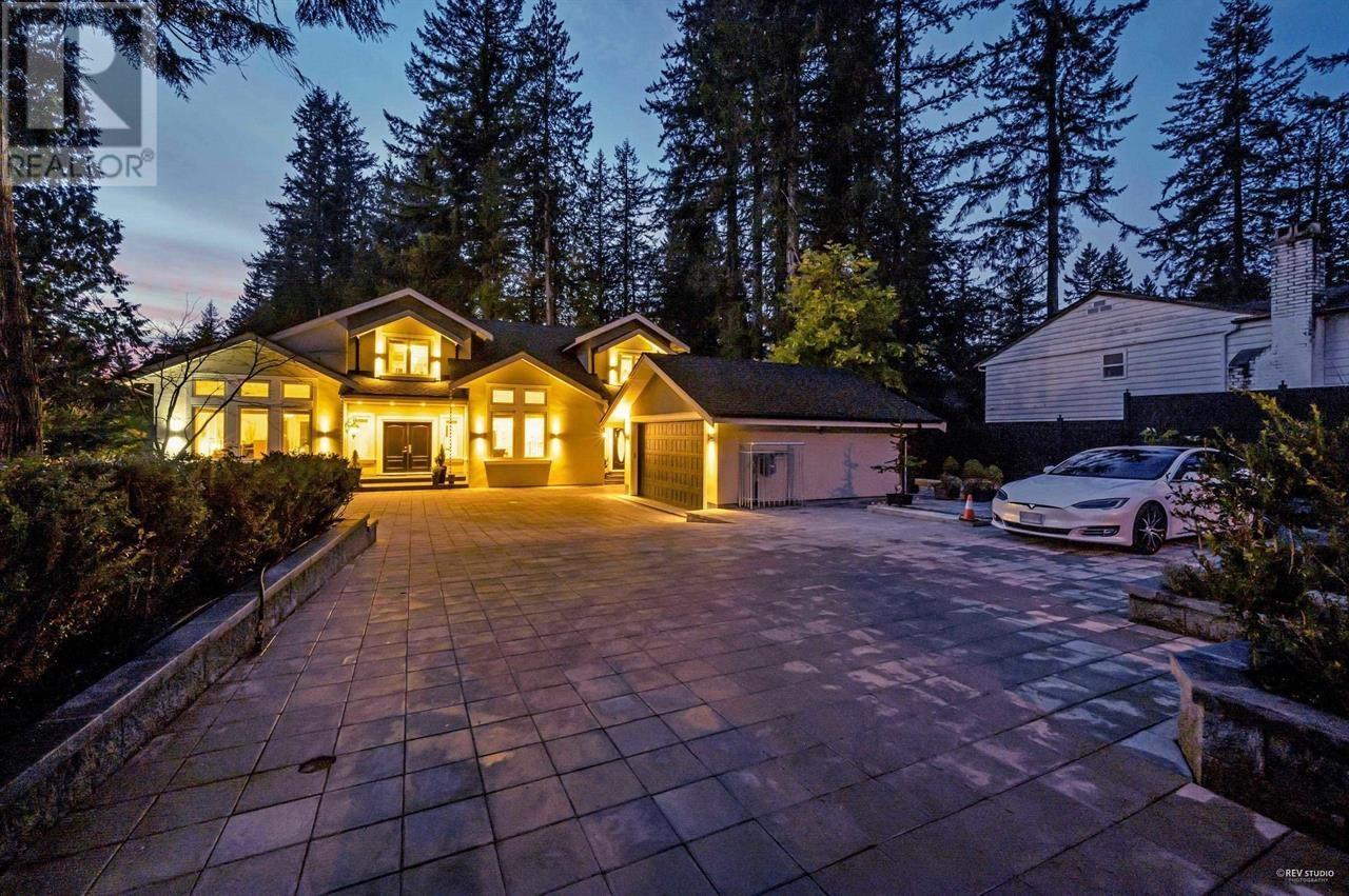 4511 Capilano Road, North Vancouver, British Columbia  V7R 4K2 - Photo 31 - R2949686