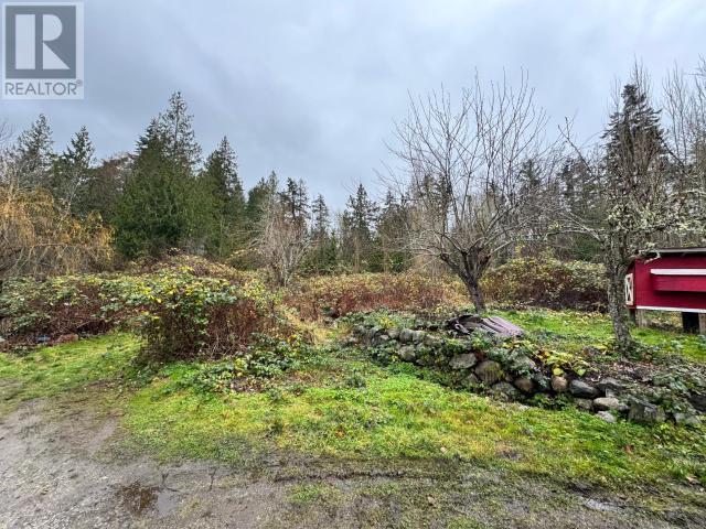 Property at 3024 PADGETT RD image 5