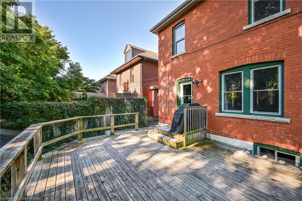 2114 Caroline Street, Burlington, Ontario  L7R 1L8 - Photo 7 - 40657698