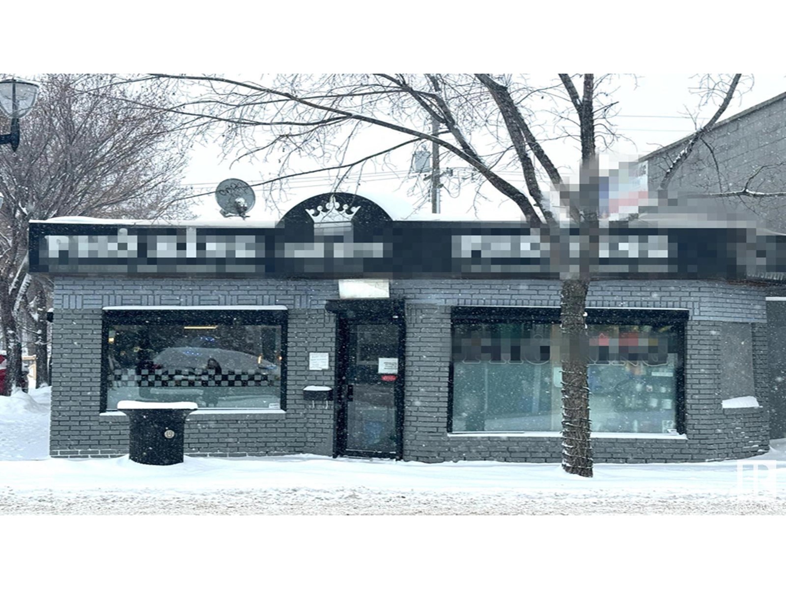 Property at 9103 118 AV NW image 3